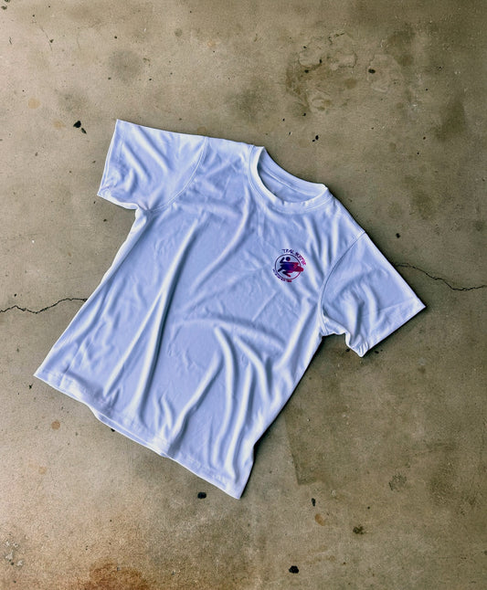 TRAIL MACHINE TEE IN SNOWDEN